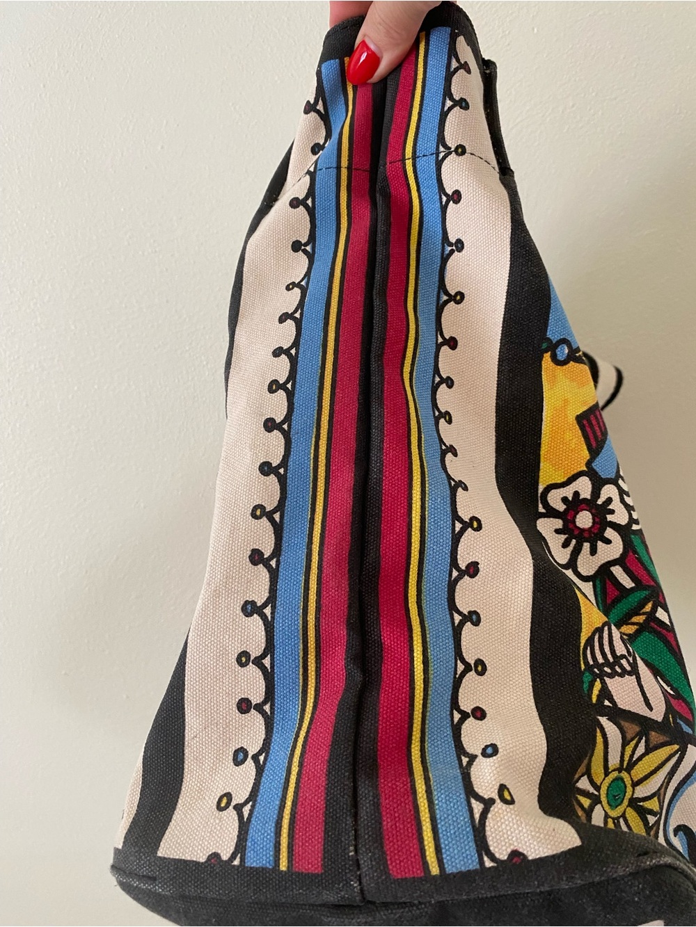 Brighton Queen of Love Graphic Tote Bag - Multicolor - very good condition! - Picture 5 of 8